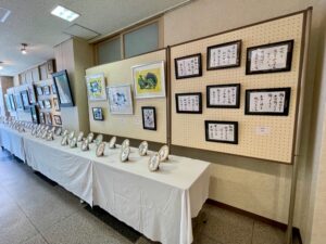 天野郁夫展（油彩画・書）