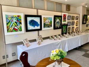 天野郁夫展（油彩画・書）